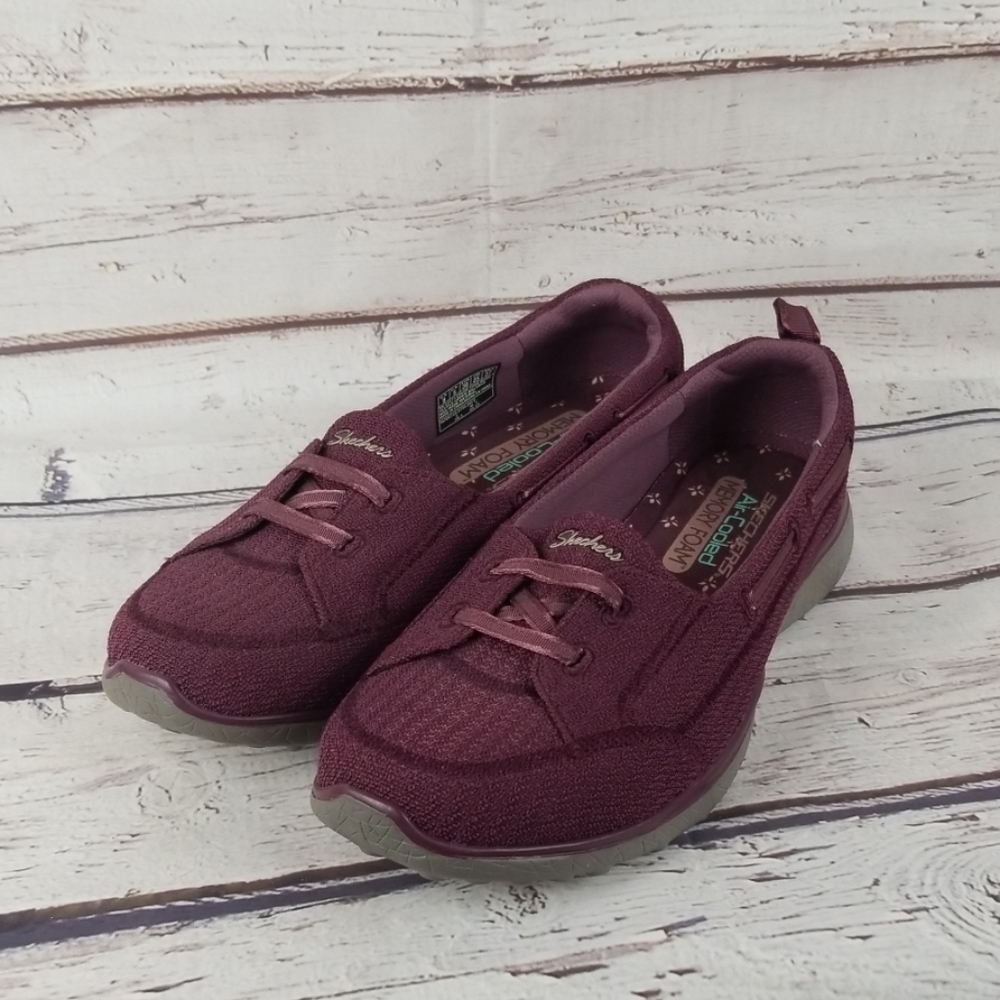 Sketchers Slip-On Sneakers Women's Size 8